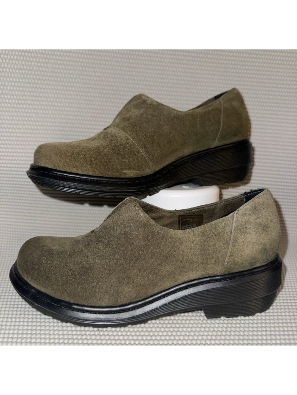 Dr. Martens Annalina Nubuck Suede Slip On Olive Green Clogs Shoes Women’s Size 5
